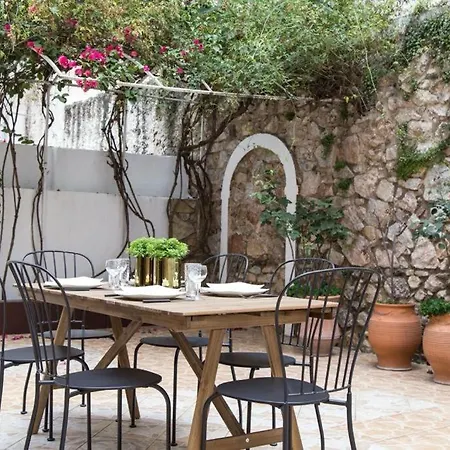 Aura Spacious 2 Bedroom Apartment Athens Exterior photo
