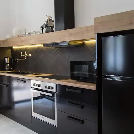 Aura Spacious 2 Bedroom Apartment Athens Exterior photo